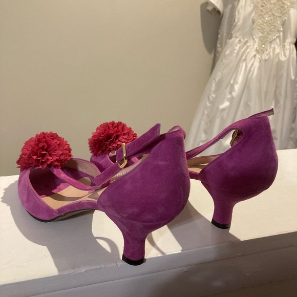 NEW TO BE Fuchsia suede shoe strap small heel carnation Toe Made in Spain Buckle - Picture 4 of 9